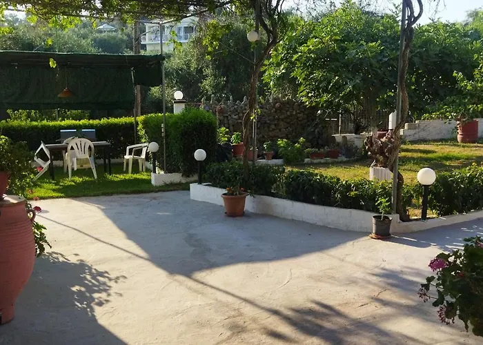 Agatha\'S House