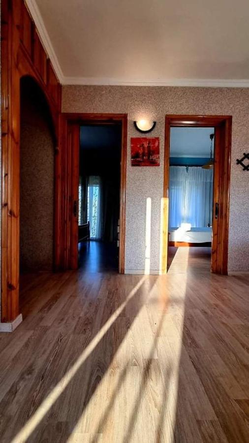 Апартаменты Agatha's House *
